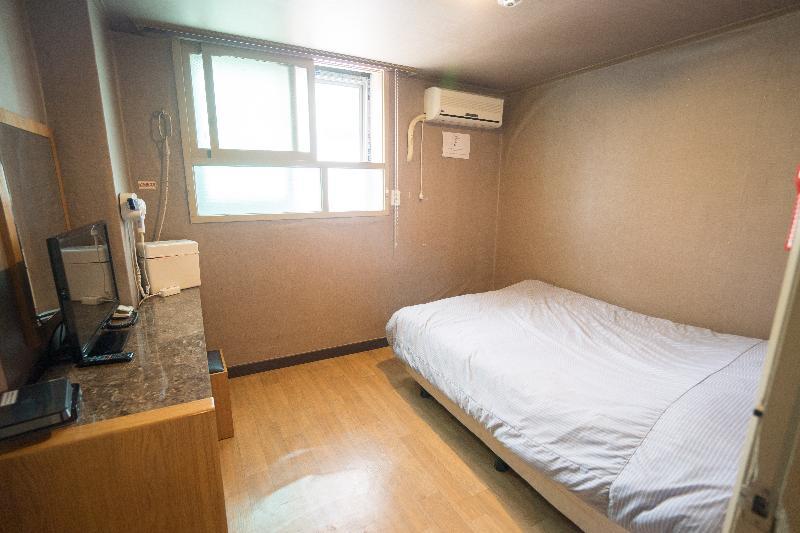 Hostel Beewon
