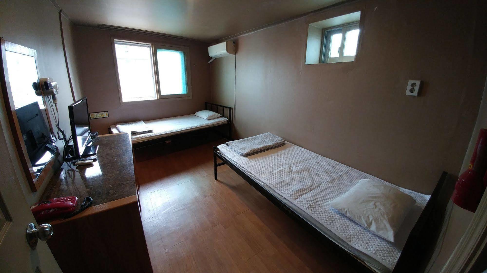 Hostel Beewon Seoul
