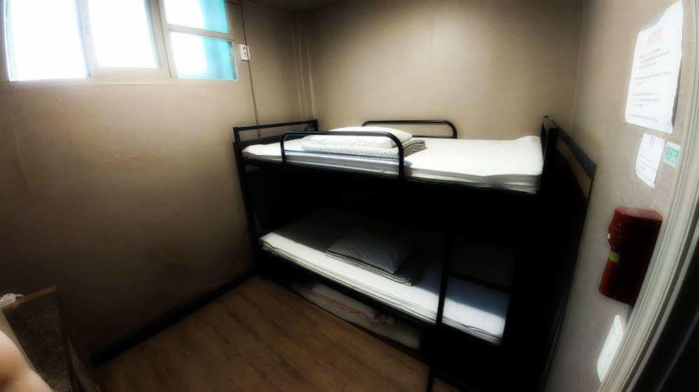 Hostel Beewon *
