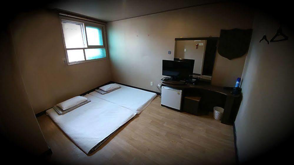 Beewon Hostel